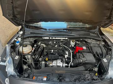 Ford Kuga N1 (autocarro)