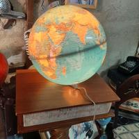 mappamondo luminoso vintage 