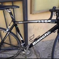 Bici da corsa bianchi