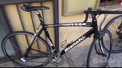 Bici da corsa bianchi