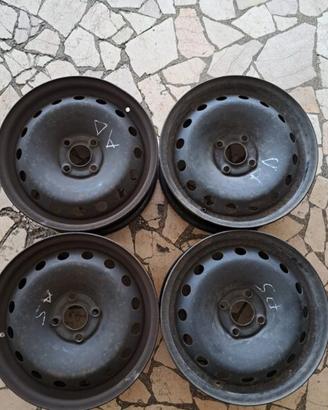4 - CERCHI IN LAMIERA FIAT GP 6X15 4X100 ET43 CB 5
