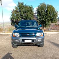 MITSUBISHI Pajero (2000-2007) - 2001