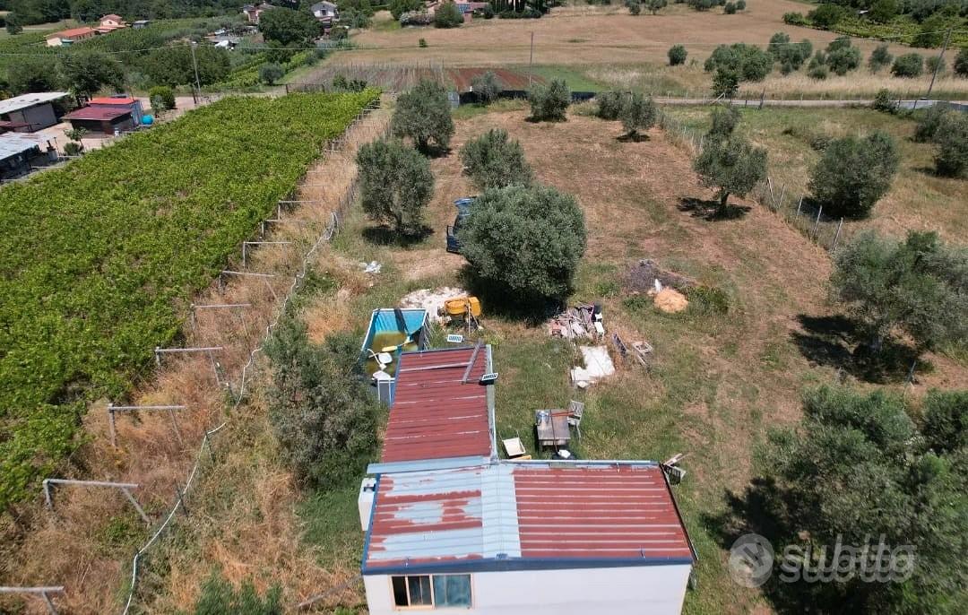 Terreno Agricolo per Allevamento - Altro