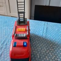 camion vigili del fuoco,va a  pile