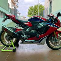 Cbr 1000 rr sp tenuta maniacalmente