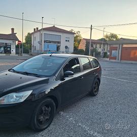 Ford focus 2010