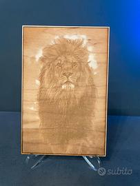 Quadretto in legno inciso a laser: Leone