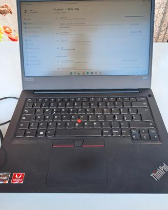 computer portatile notebook Lenovo ThinkPad 