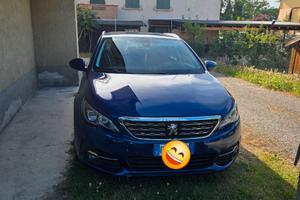 PEUGEOT 308 BlueHDi 130 S&S SW Allure