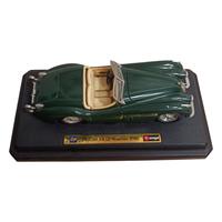 "Jaguar XK120 1948 - Modello 1/24 pressofuso 