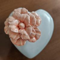 Vasetto in porcellana -"Cuore e Fiore"