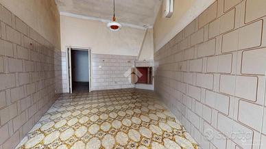 CASA INDIPENDENTE A ORIA