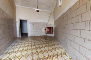 CASA INDIPENDENTE A ORIA