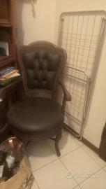 poltrona in noce, anni '50, con dispositivo intern