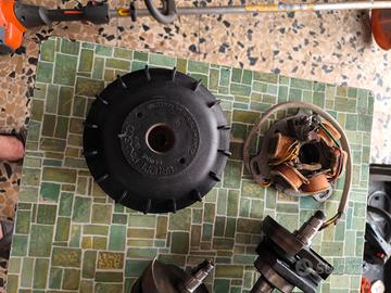 svariati ricambi per ape 50 
