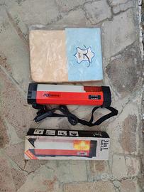 lampada e trousse per auto e crick