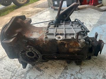 Renault 4 ricambi epoca  cambio porte paraurti