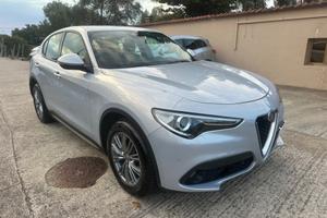 Alfa Romeo Stelvio 2.2 Turbodiesel 160 CV AT8 RWD 