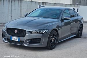 Jaguar XE R DINAMIC 2.0 DIESEL UNICO PROPRIETARIO 