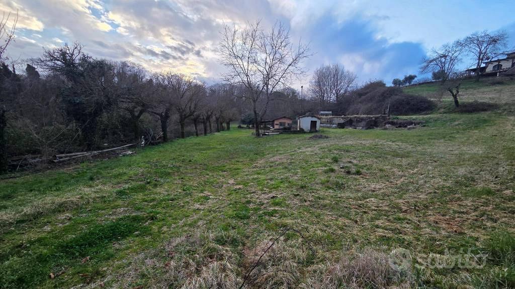 Terreno di 12000 m² a Genazzano - Vista 2