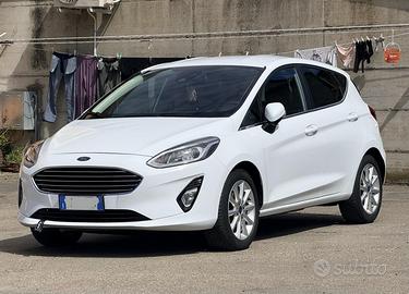 Ford fiesta mk8 titanium