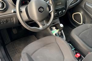 Autocarro 4 posti  Renault Captur