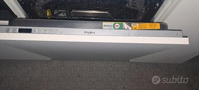 Lavastoviglie whirlpool