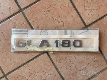 Scirtta portellone Mercedes GLA 180