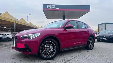 Alfa Romeo Stelvio 2.2 Turbodiesel 150 CV AT8 RWD 
