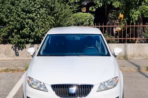 Seat EXEO