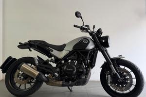 Benelli Leoncino 500 ABS