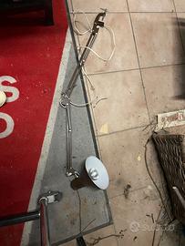 lampada da tavolo lavoro con morsetto vintage