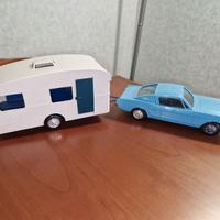 Auto con roulotte giocattolo vintage anni 70