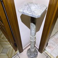 Colonna in marmo