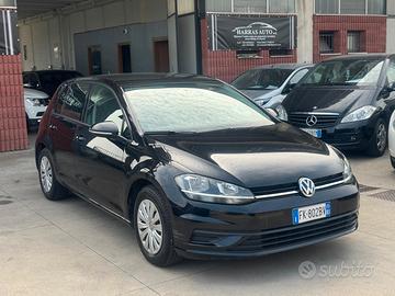 Volkswagen Golf Sportsvan 1.6 TDI Trendline BlueMo