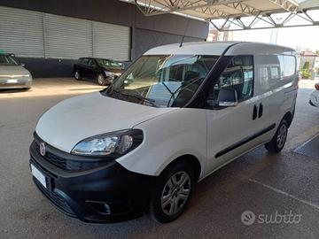 FIAT DOBLO' 1.6mjt DOPPIA PORTA LATERALE