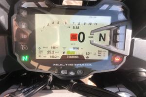 DUCATI MULTISTRADA V2