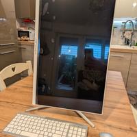 Computer PC AIO con schermo ruotabile