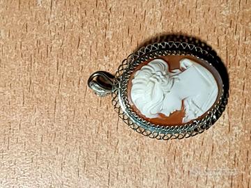 Cammeo spilla e pendente