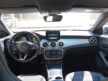 Mercedes CLA 220