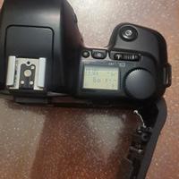 Nikon N6006 o F601 AF più flash Sunpak