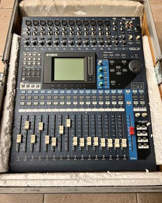 Mixer YAMAHA 01V96