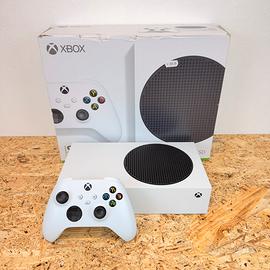 Xbox Series S 512GB con scatola cavi e controller
