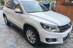 wolsvagen tiguan 2.0 4 motion