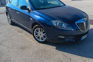 Lancia Delta 1.6 MJT DPF Argento