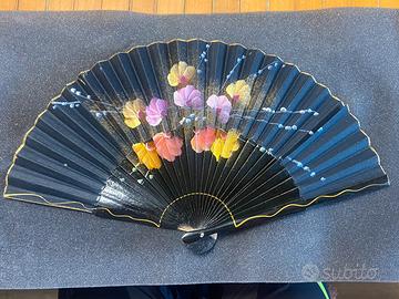 Ventaglio cinese dipinto a mano vintage
