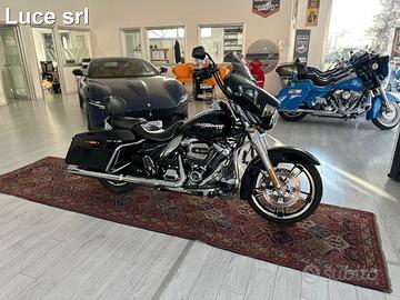 Harley Davidson Street Glide FLHX 107