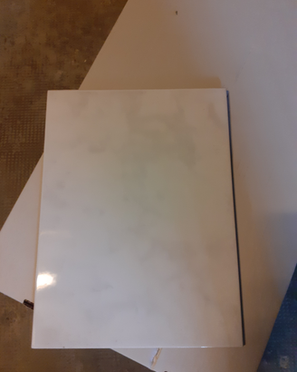 8 piastrelle 25x33,5cm