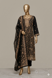 Salwar Kameez Nero e Champagne