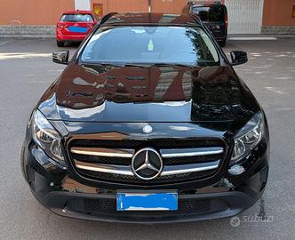 Mercedes GLA200d 2016